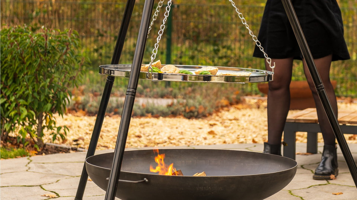 Barbecue Tripod Bålfadstativ – Sort/Sølv - Nordic Unique