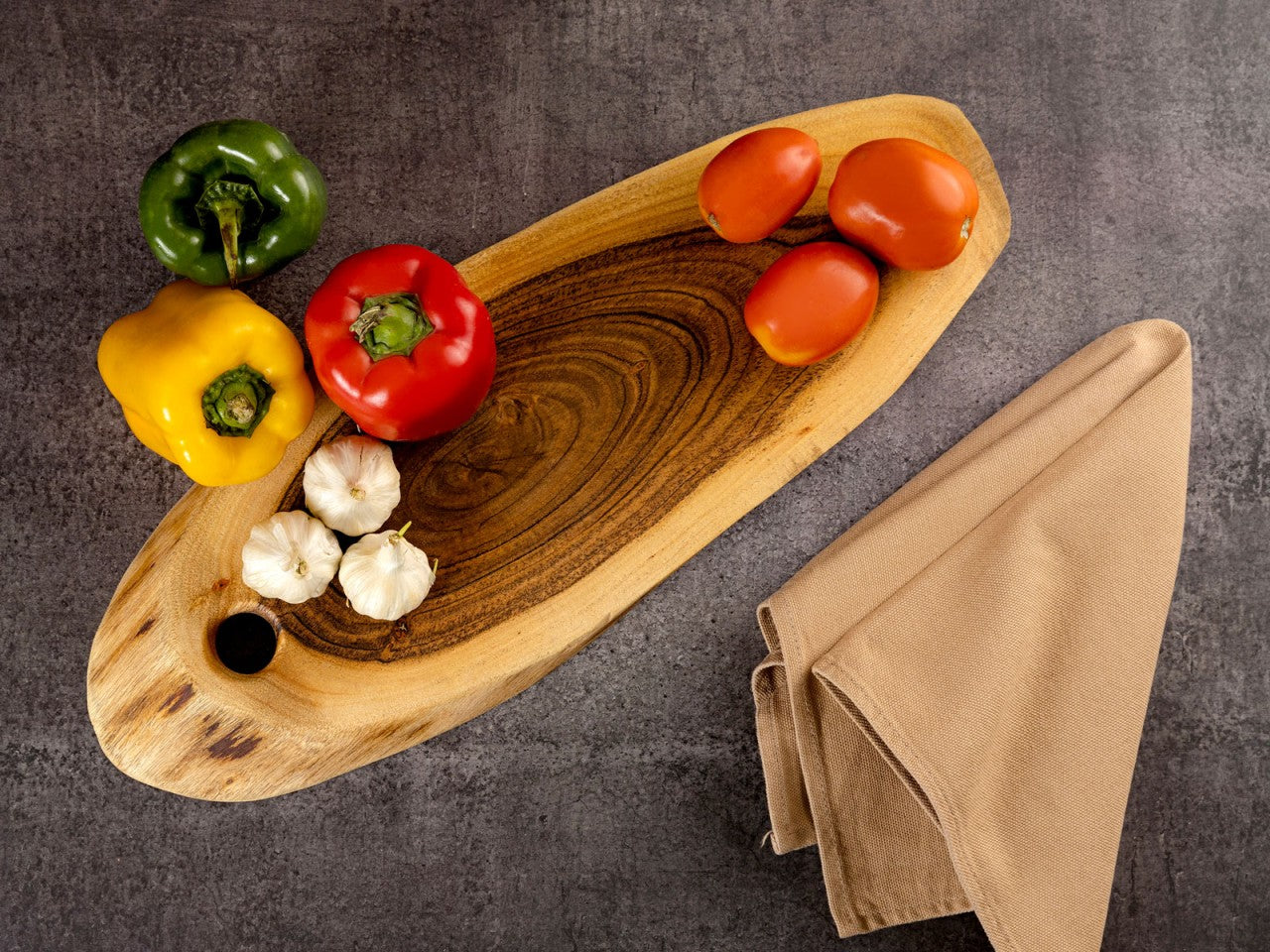 Serveringsbræt i Akacietræ – Håndlavet Træskive i Sæt af 8 - Nordic Unique