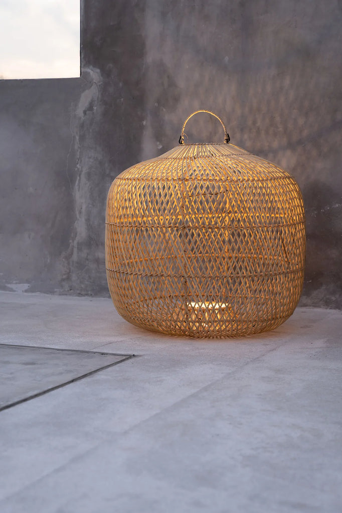 Batu Bolong Lampe Vedhæng - Naturlig - M