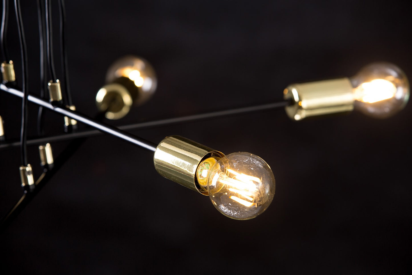 Loftlampe VESIO 6 - Sort / Guld / Rav - Nordic Unique