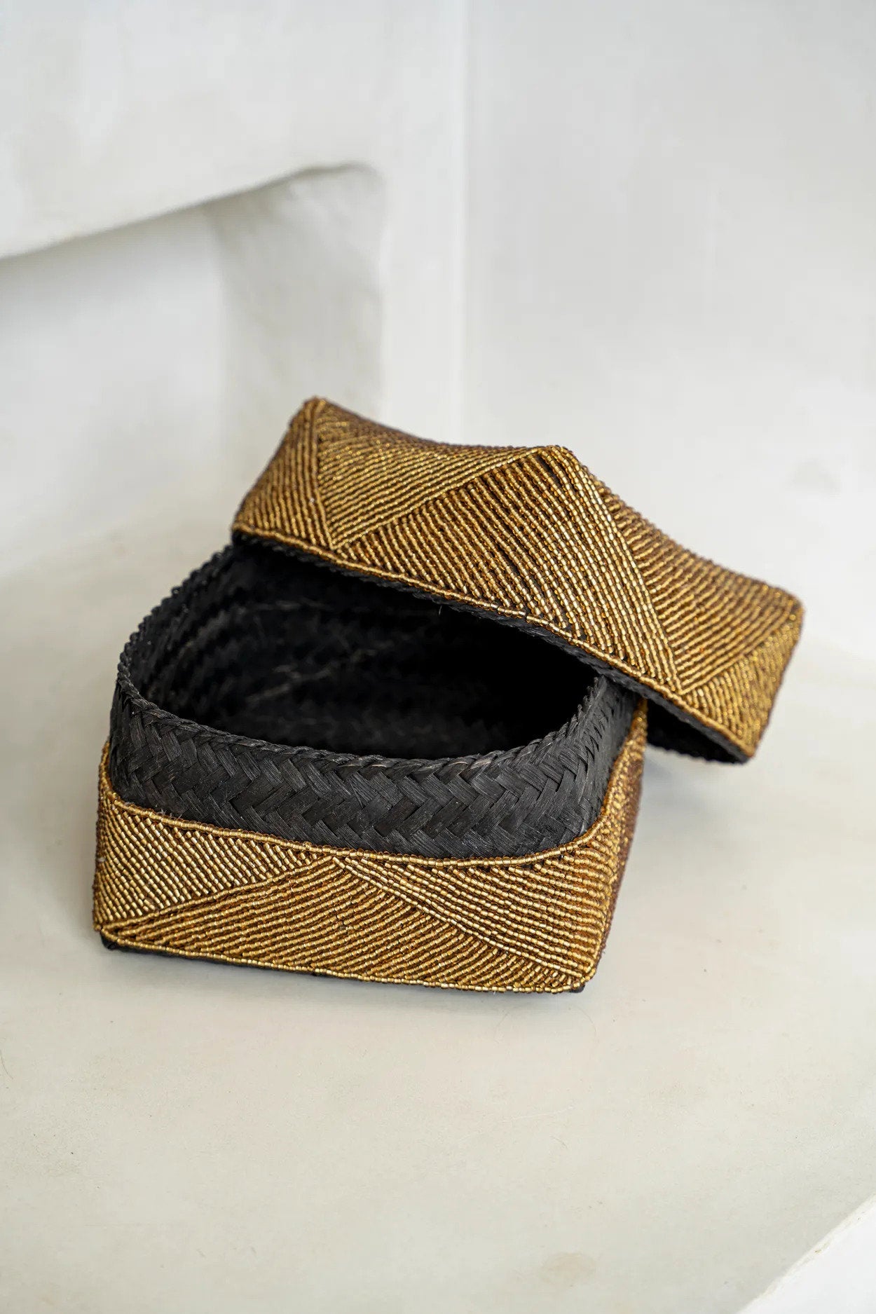 Pärlkorgen - Guld - L