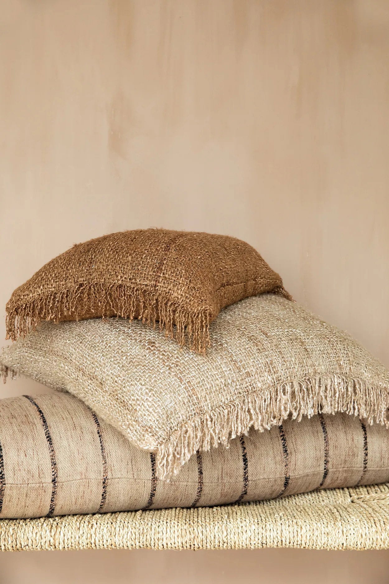 Oh My Gee Kuddfodral - Beige Svart - 35x100cm