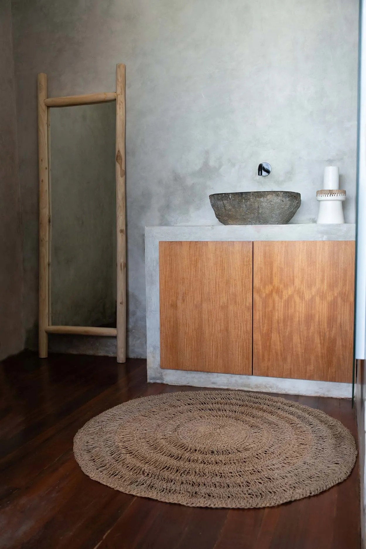Island Dressing Mirror - Natural