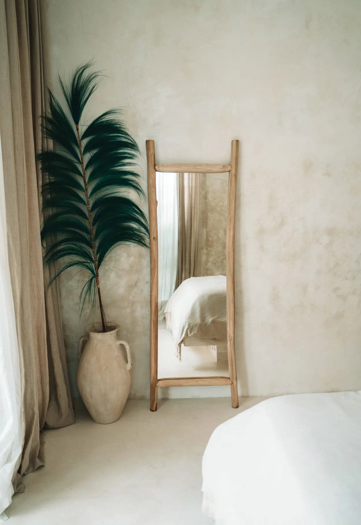 Island Dressing Mirror - Natural